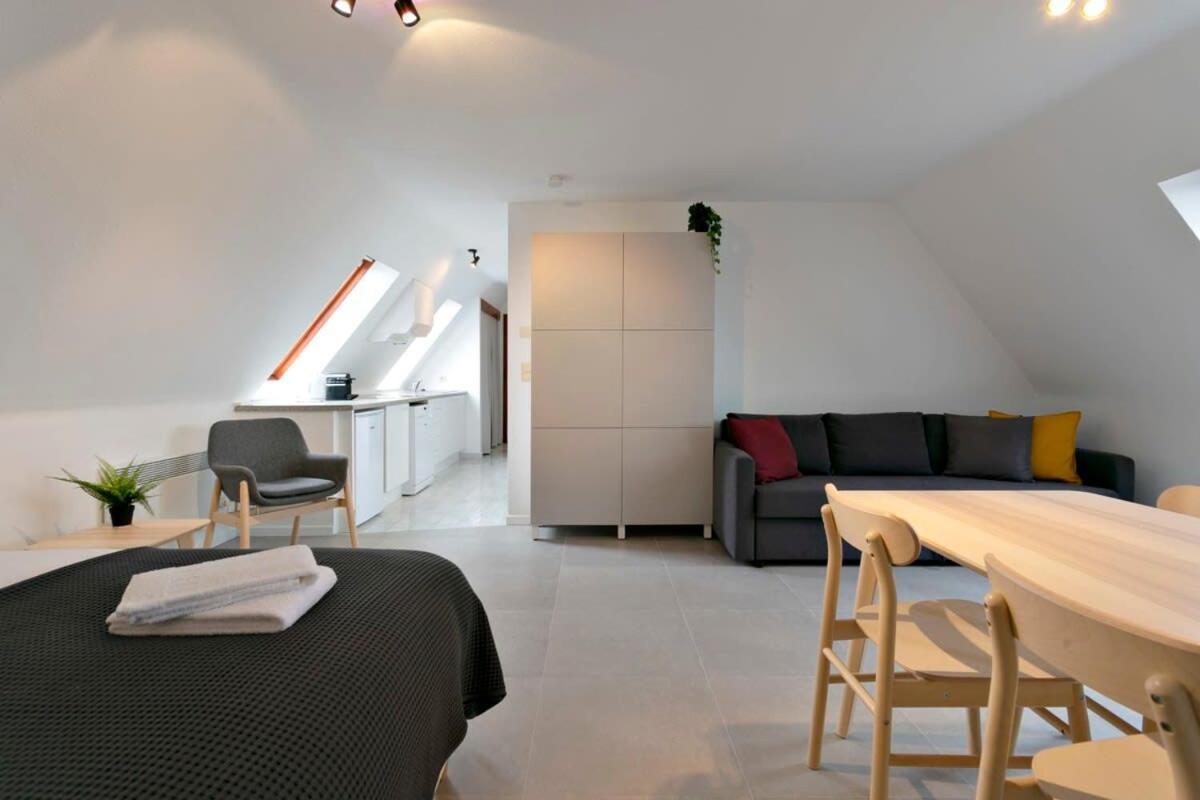 Huswell - Cozy And Roomy Studio With A Homely Feel Де-Хаан Экстерьер фото